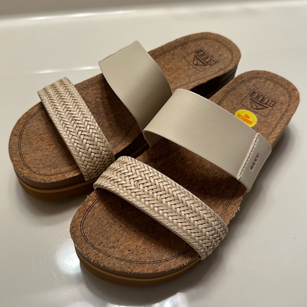 Reef cushion vista hi size 9